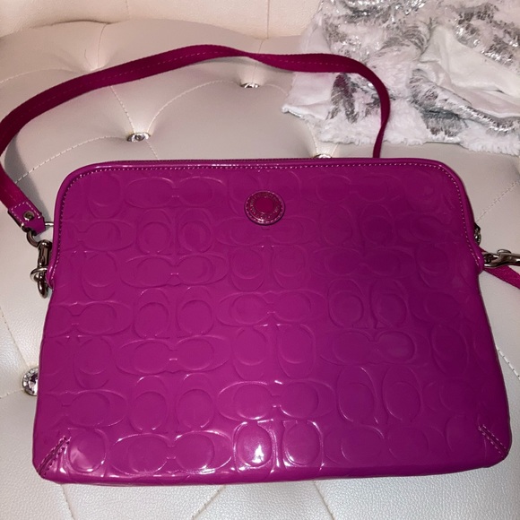 Coach Signature Patent Leather Fuchsia Embossed High-Tech Tote - Picture 6 of 11